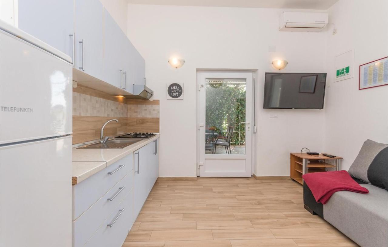 Apartments In Turanj, 20M From The Beach Sukošan Zewnętrze zdjęcie