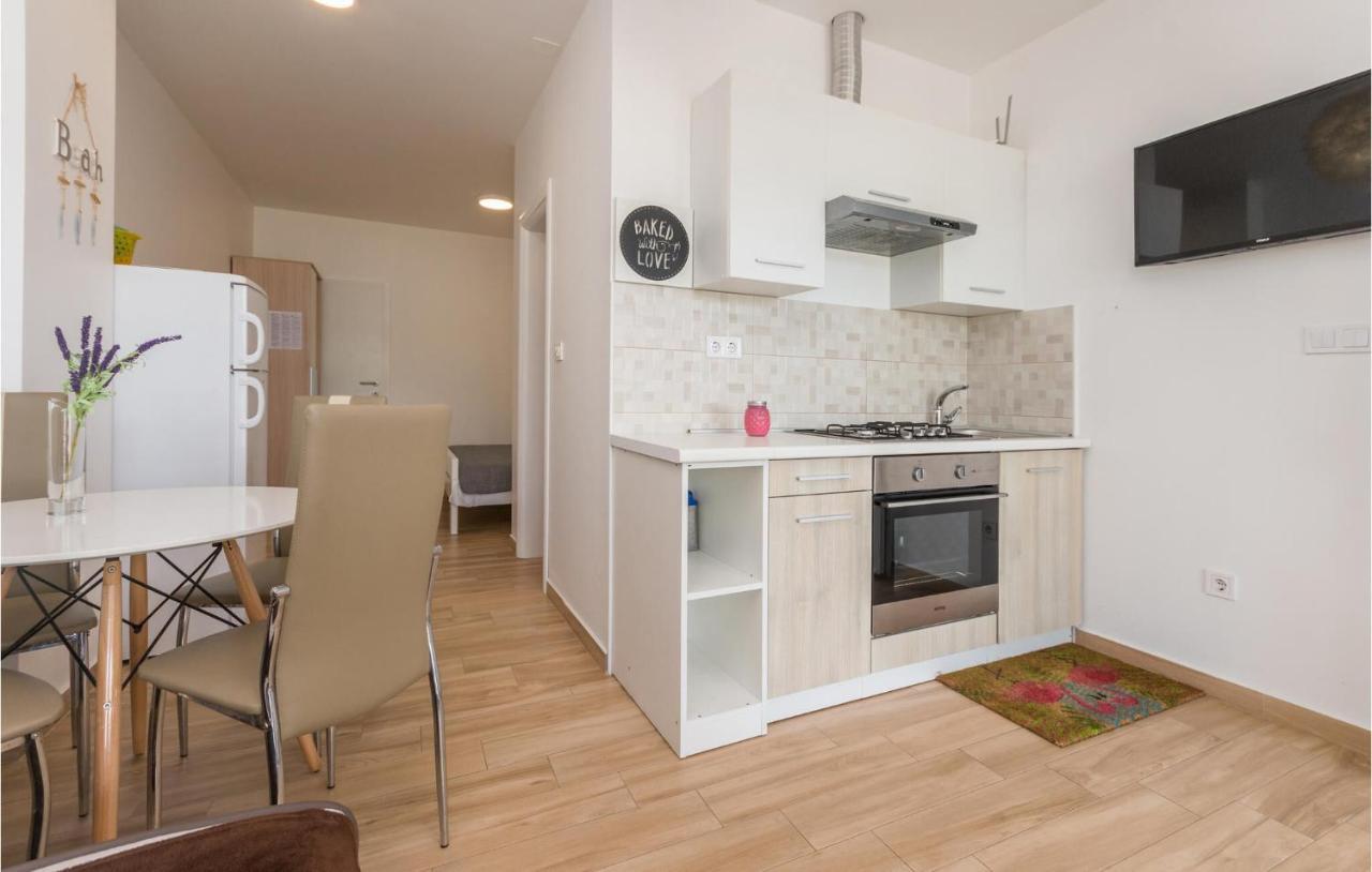 Apartments In Turanj, 20M From The Beach Sukošan Zewnętrze zdjęcie
