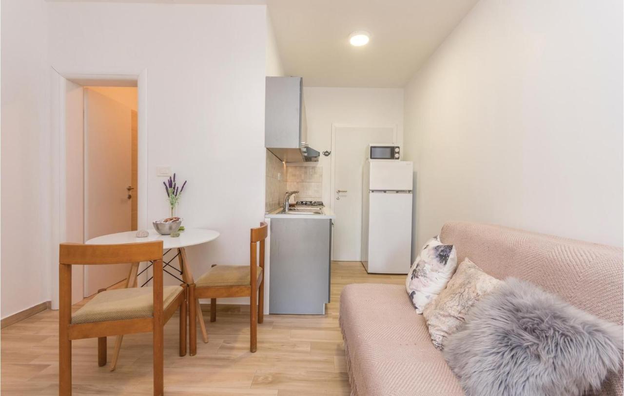 Apartments In Turanj, 20M From The Beach Sukošan Zewnętrze zdjęcie