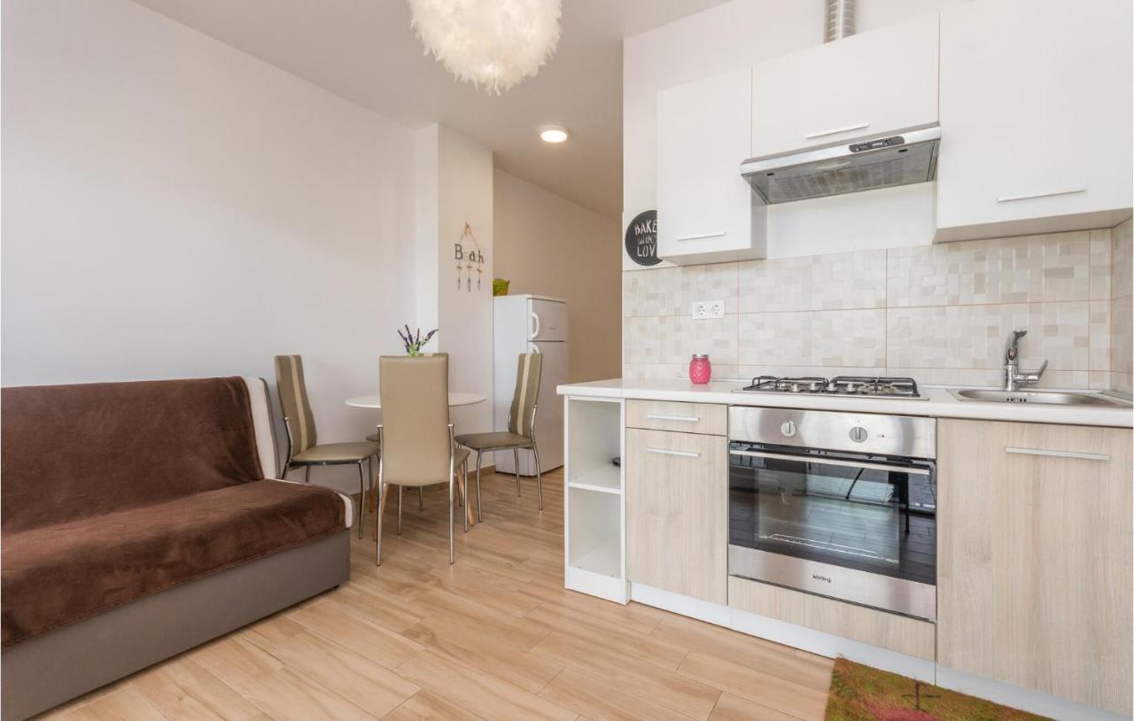 Apartments In Turanj, 20M From The Beach Sukošan Zewnętrze zdjęcie